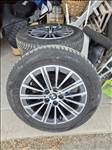  [GYÁRI] BMW - ALUFELNI 17 - V-SPOKE 833 STYLE, rajta 205/65 újszerű Pirelli téli gumi gumi 